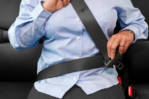 Auto-sicherheitsgurt der schutz von leben während des transports