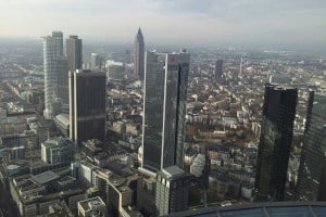 Es gibt viele stationäre Blitzer in Frankfurt.