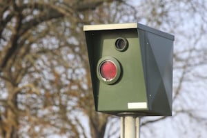 Feste Blitzer in Velbert: Vor allem außerhalb des Ortskerns müssen Sie aufpassen.