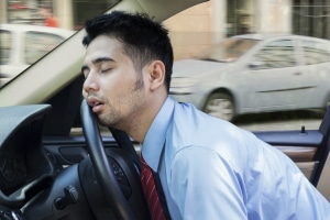 Im Auto schlafen: Ist das Übernachten im Kfz erlaubt?